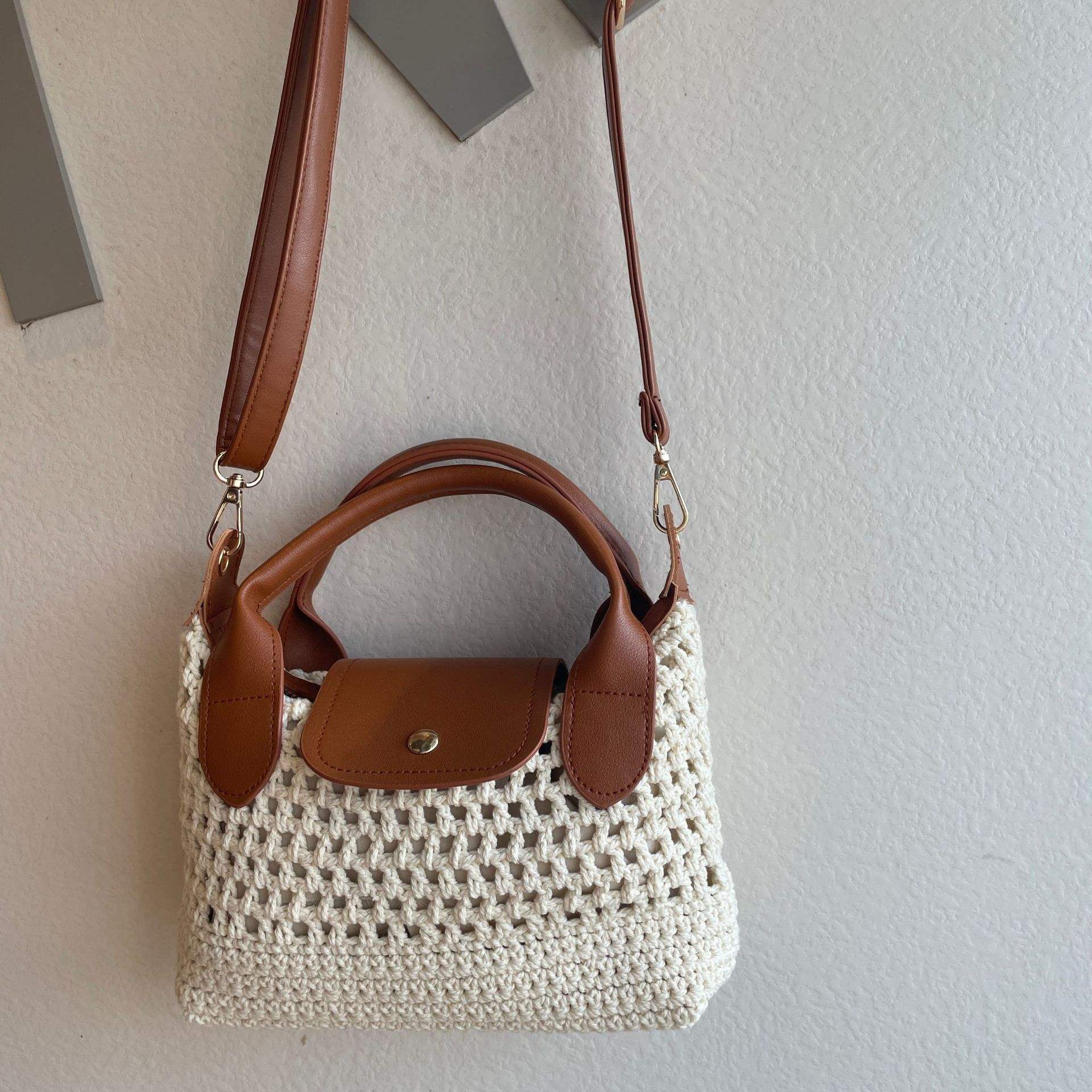 Woven Mini Hand Bag with Patch Hardware, Detachable Crossbody Strap Summer Casual Matching Tote Bag for Women